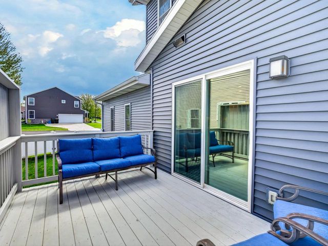 2402 Blue Heron Boulevard, Sun Prairie, WI 53590