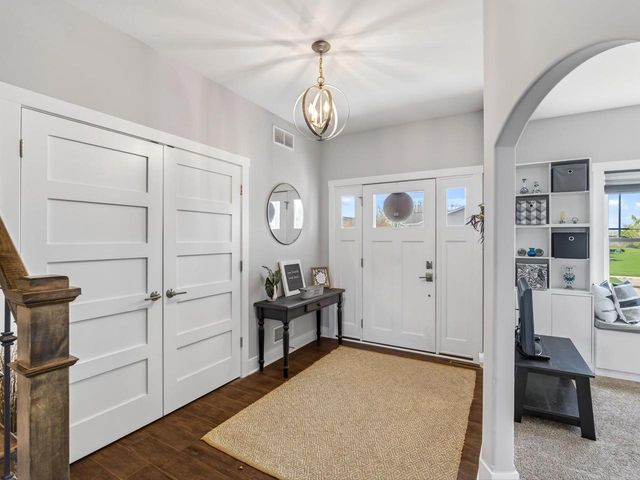 2402 Blue Heron Boulevard, Sun Prairie, WI 53590