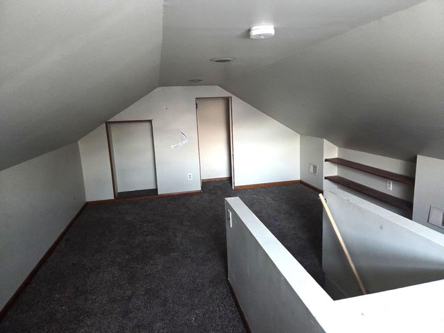 7 Beverly Boulevard, Hobart, IN 46342