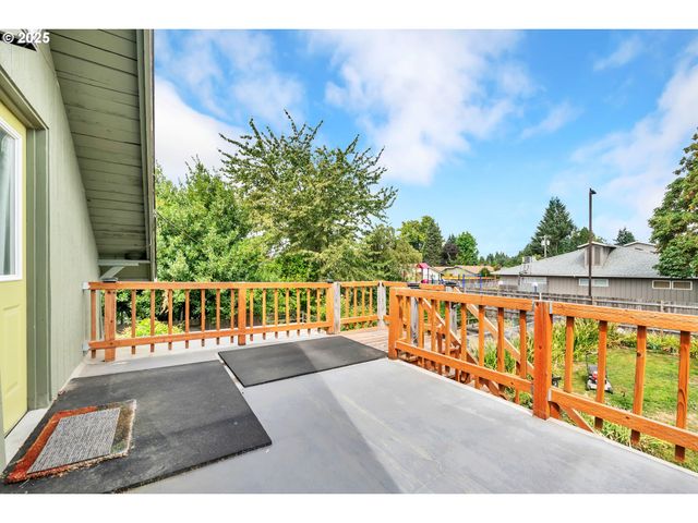 193 SANTA CLARA Ave, Eugene, OR 97404
