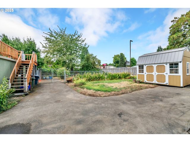 193 SANTA CLARA Ave, Eugene, OR 97404