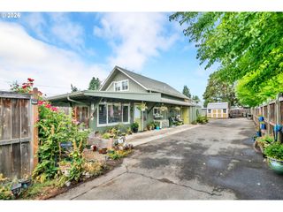 193 SANTA CLARA Ave, Eugene, OR 97404