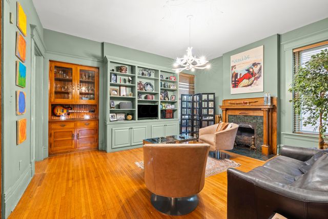 130 Buttles Avenue, Columbus, OH 43215