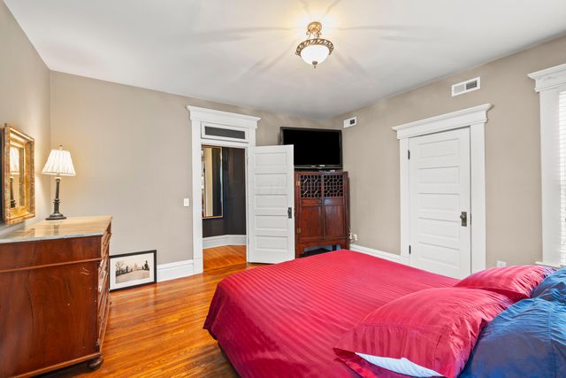 130 Buttles Avenue, Columbus, OH 43215