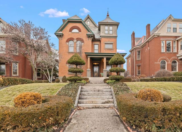 130 Buttles Avenue, Columbus, OH 43215