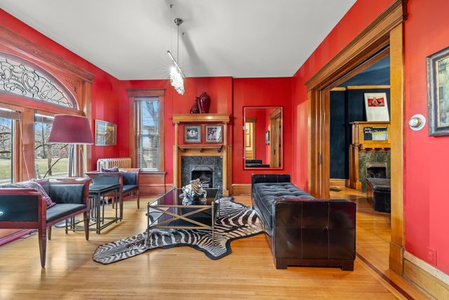 130 Buttles Avenue, Columbus, OH 43215