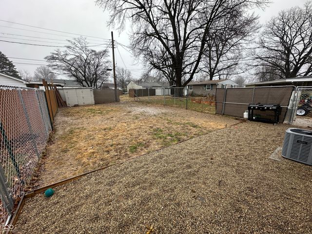 814 Pell Drive, Brazil, IN 47834