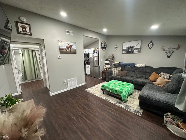 814 Pell Drive, Brazil, IN 47834