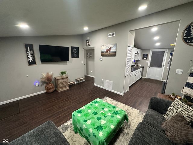 814 Pell Drive, Brazil, IN 47834