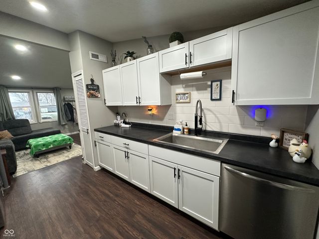 814 Pell Drive, Brazil, IN 47834