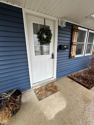 814 Pell Drive, Brazil, IN 47834