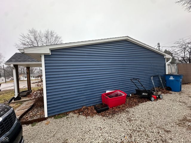 814 Pell Drive, Brazil, IN 47834