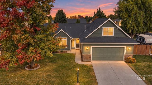 8194 E Colter Bay Dr, Nampa, ID 83687 property photo