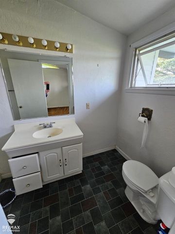 5130 N M-52 Highway, Owosso Twp, MI 48867