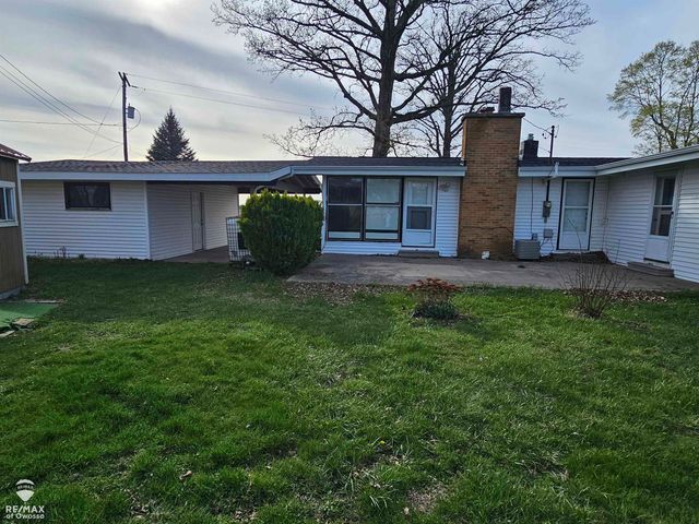5130 N M-52 Highway, Owosso Twp, MI 48867