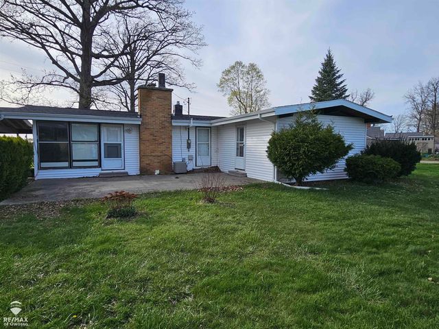 5130 N M-52 Highway, Owosso Twp, MI 48867