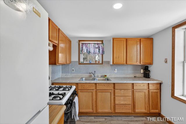 343 W Long Lake Road, Orleans Twp, MI 48865