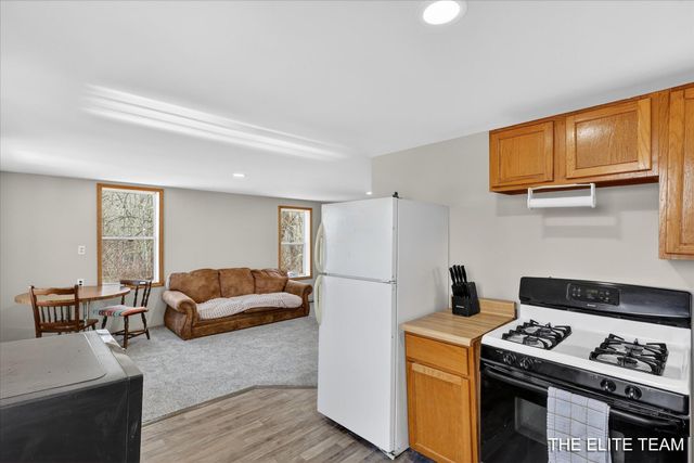 343 W Long Lake Road, Orleans Twp, MI 48865