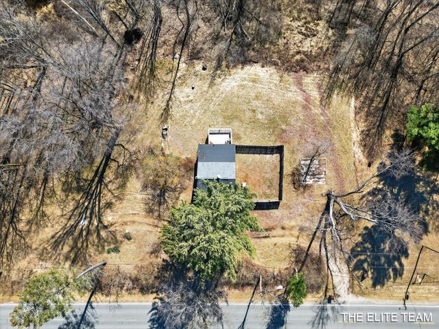 343 W Long Lake Road, Orleans Twp, MI 48865