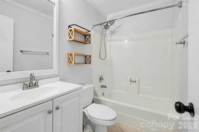 6739 Old Meadow Road, Charlotte, NC 28227
