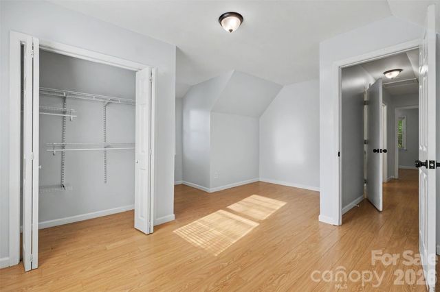 6739 Old Meadow Road, Charlotte, NC 28227