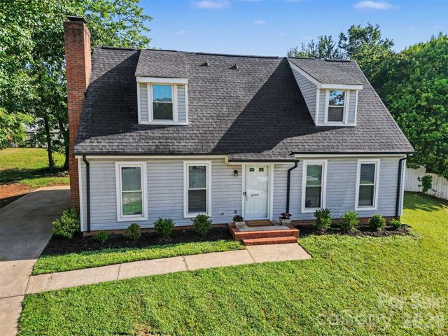 6739 Old Meadow Road, Charlotte, NC 28227
