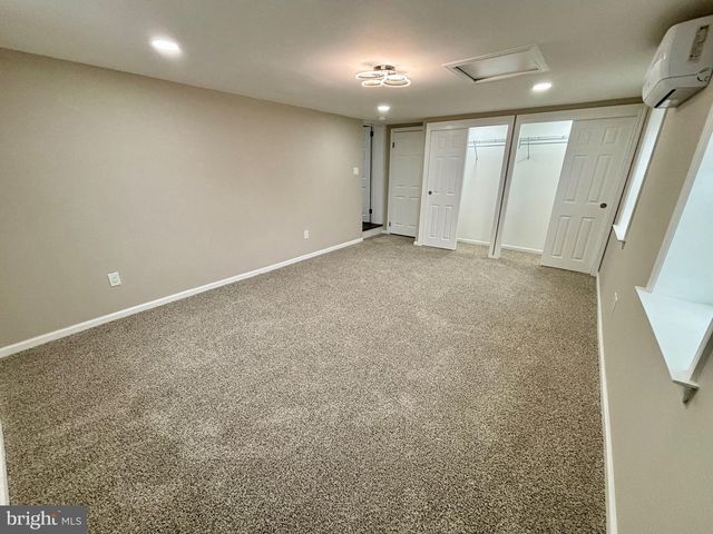 123 RODNEY DR, New Castle, DE 19720