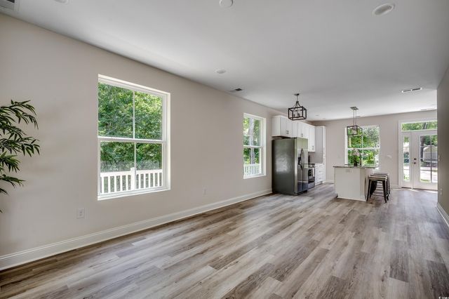 1673 Carriage Ln., Little River, SC 29566