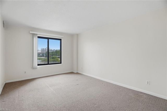 500 Pacific Ave Unit 311, Virginia Beach, VA 23451