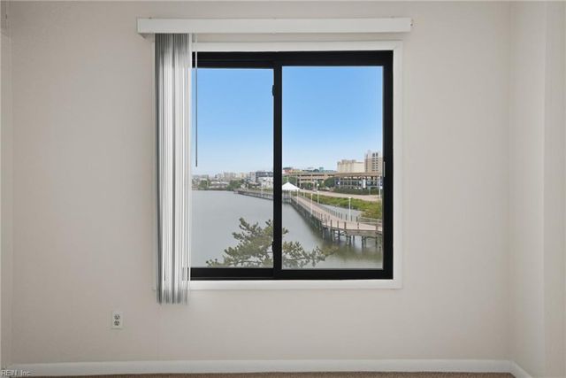 500 Pacific Ave Unit 311, Virginia Beach, VA 23451