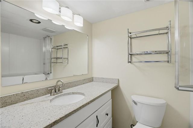 500 Pacific Ave Unit 311, Virginia Beach, VA 23451