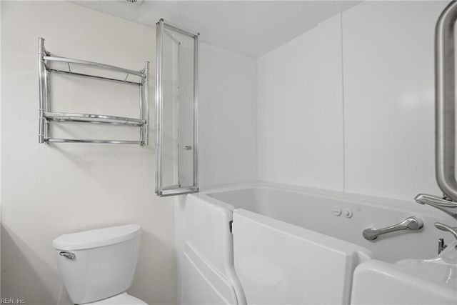 500 Pacific Ave Unit 311, Virginia Beach, VA 23451