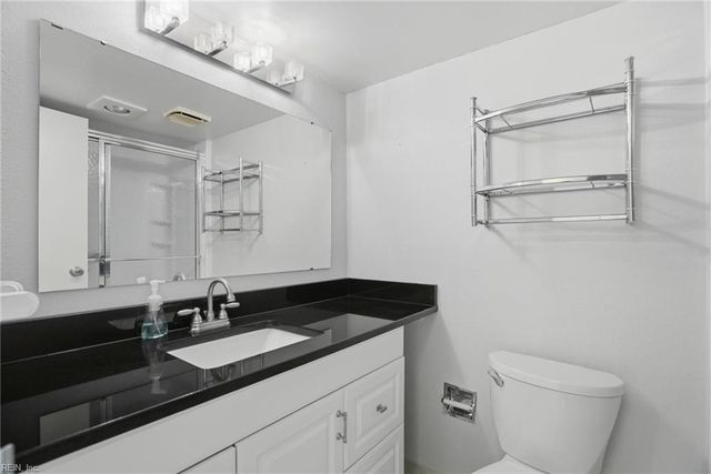 500 Pacific Ave Unit 311, Virginia Beach, VA 23451
