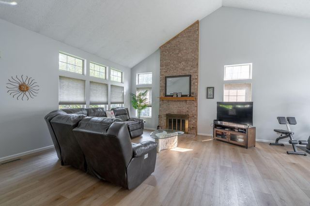 5223 Bressler Drive, Hilliard, OH 43026