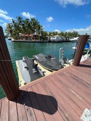 2430 NE 135th St 105, North Miami, FL 33181