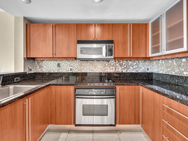 610 Cematis Street 222, West Palm Beach, FL 33401