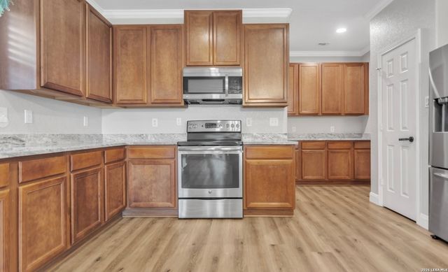 24510 Brazos Stage, San Antonio, TX 78255