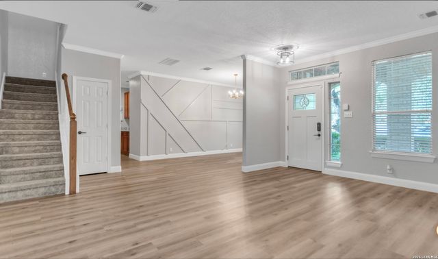 24510 Brazos Stage, San Antonio, TX 78255