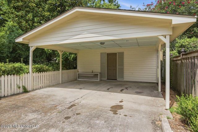 1521 Saint Ann Street, Jackson, MS 39202