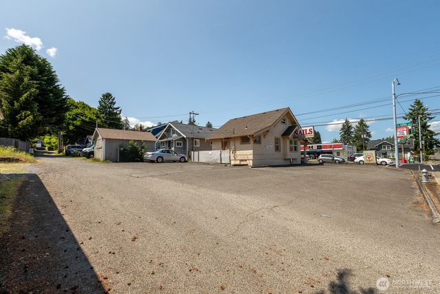 3606 S 12th Street, Tacoma, WA 98405