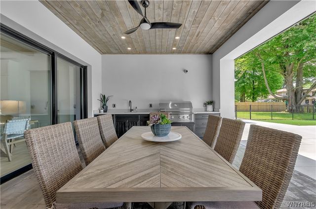 200 Paradise Road, Amherst, NY 14051