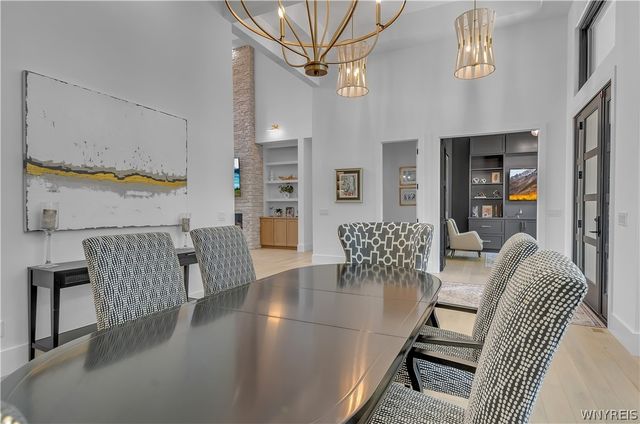 200 Paradise Road, Amherst, NY 14051