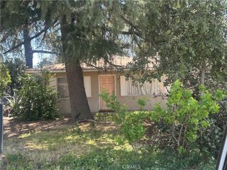 12942 3rd, Yucaipa, CA 92399