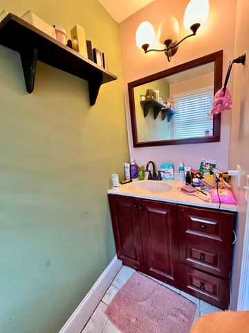 130 Colonial Dr, Hendersonville, TN 37075