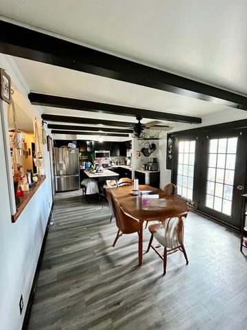 130 Colonial Dr, Hendersonville, TN 37075