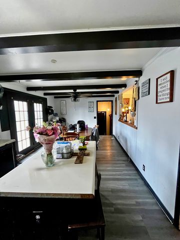 130 Colonial Dr, Hendersonville, TN 37075