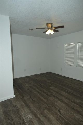 1911 NW Columbia Ave, Lawton, OK 73507