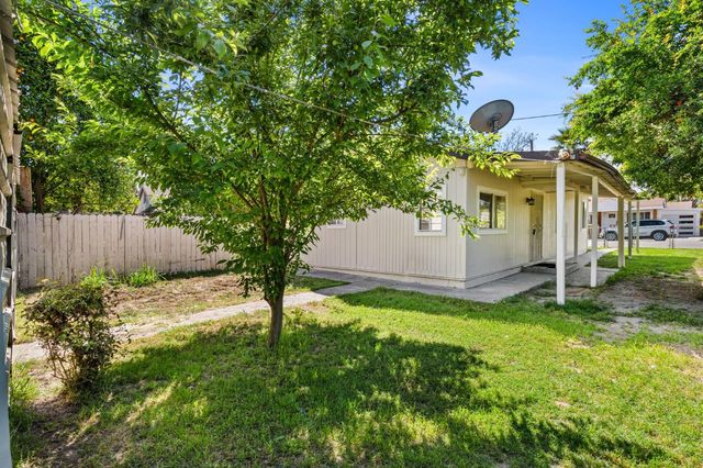 638 Andrew St, West Sacramento, CA 95605