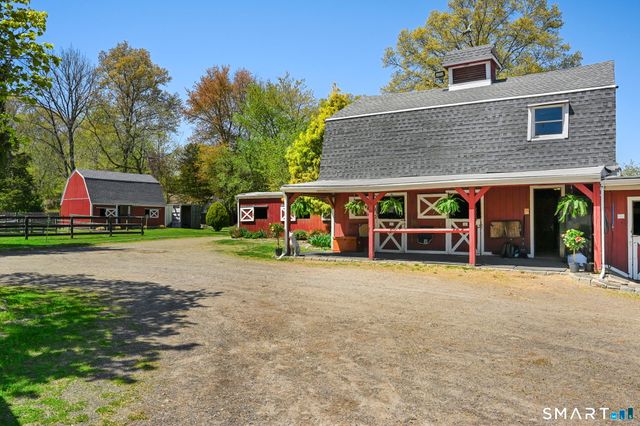 80-90 Comstock Hill Road, Norwalk, CT 06850