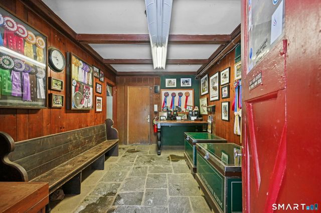 80-90 Comstock Hill Road, Norwalk, CT 06850